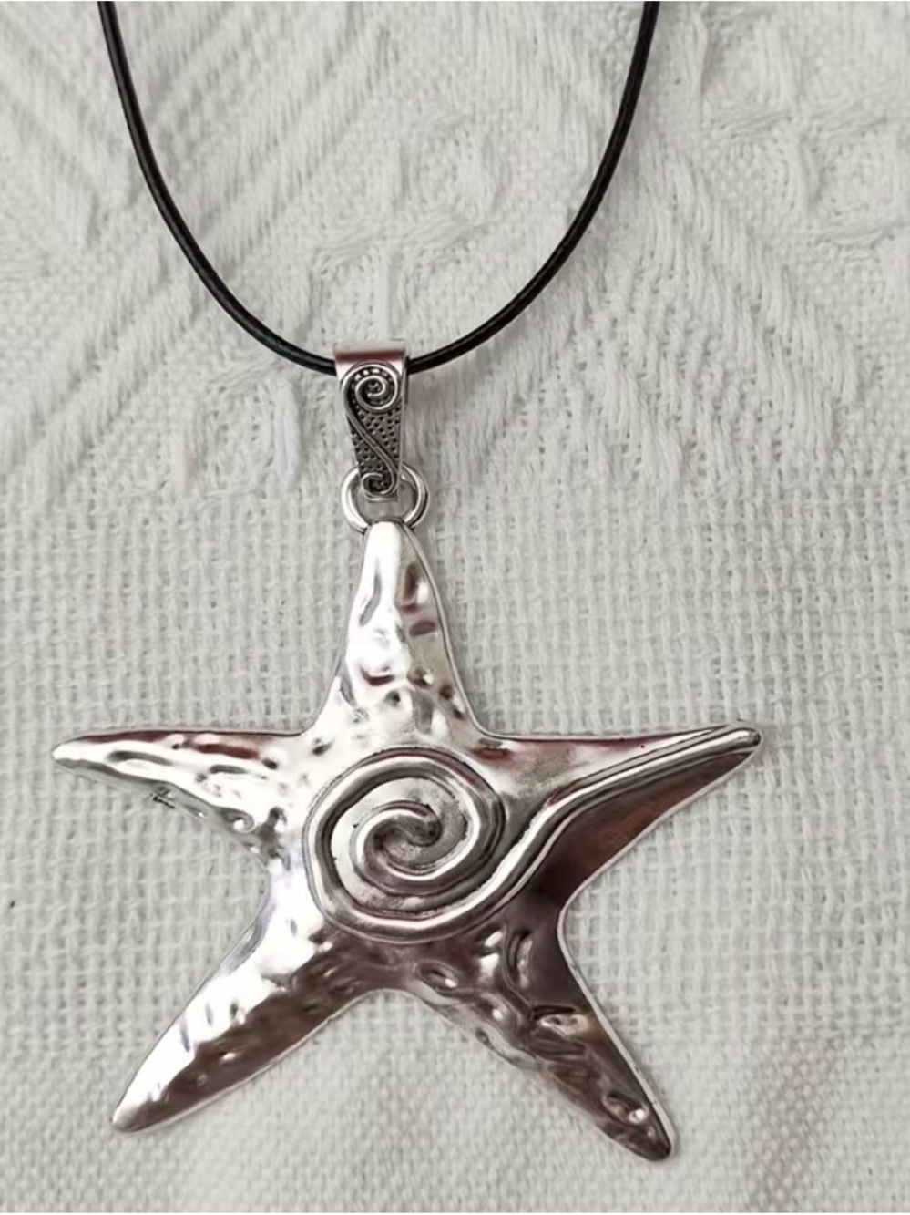 Silver Starfish Pendant Necklace